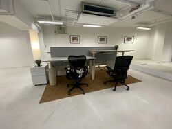 Hsbc Building (D1), Office #506922071